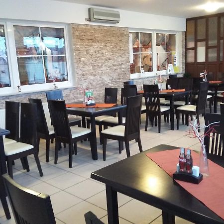 Gostilna Marta Otel Oslusevci Dış mekan fotoğraf
